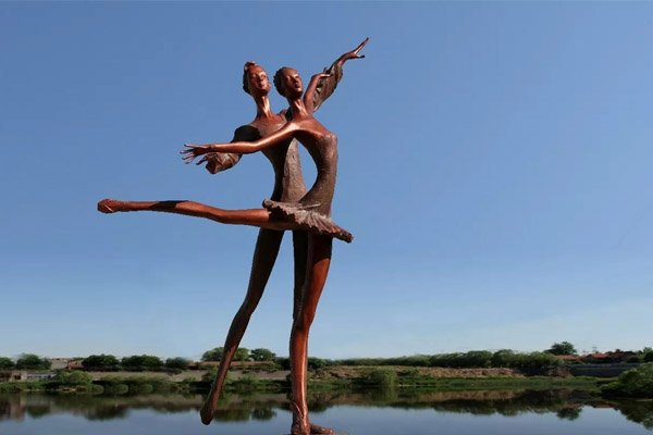 形體雕塑——芭蕾舞�?jpg.jpg 形體雕塑——芭蕾舞�?jpg.jpg